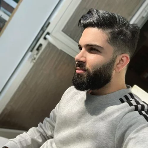 Ανδρέας Λέοντας | Ποζάρει μαζί με τον νεογέννητο γιο του