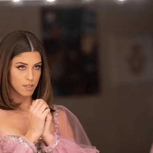 DEMY | Το stylish look της με τα παπούτσια των ονείρων μας