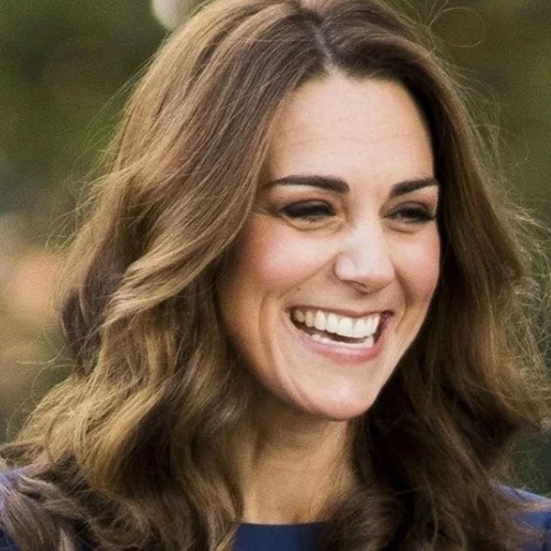 Kate Middleton | 7 + 1 φορές που αντέγραψε το look της πριγκίπισσας Diana