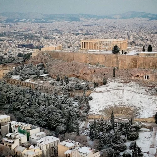 Twitter | Χιόνισε στην Αθήνα και οι χρήστες «τρελάθηκαν»