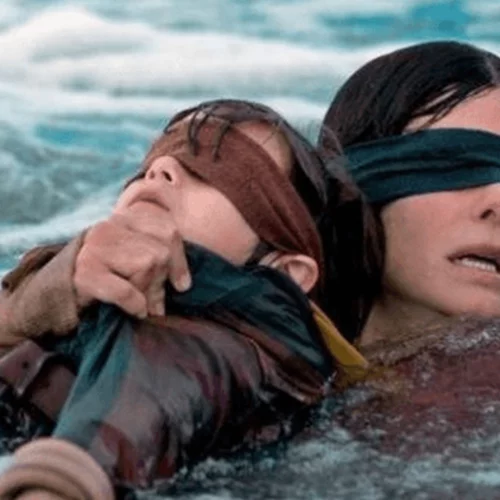 Bird Box | Η ταινία του Netflix ενέπνευσε ένα επικίνδυνο challenge στο κοινό