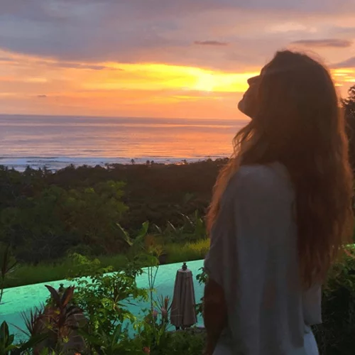 Ποιο supermodel είπε «Φέτος, προκαλώ τον εαυτό μου να ζω περισσότερο το ΠΑΡΟΝ»;