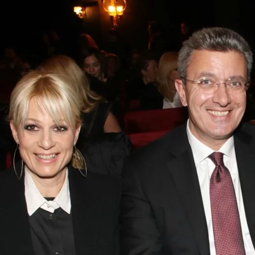 When a Man Loves a Woman | Ρίξε μια ματιά στην ερωτική εξομολόγηση που έκανε ο Νίκος Χατζηνικολάου στη σύζυγό του