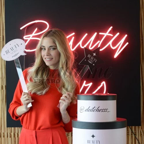 Η Δούκισσα Νομικού ξέρει το μυστικό για να κλέψεις τις εντυπώσεις με το look σου