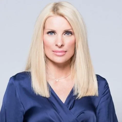 Ελένη Μενεγάκη | Μας δείχνει το πρόσωπο της κόρης της στο καλύτερο #10yearchallenge