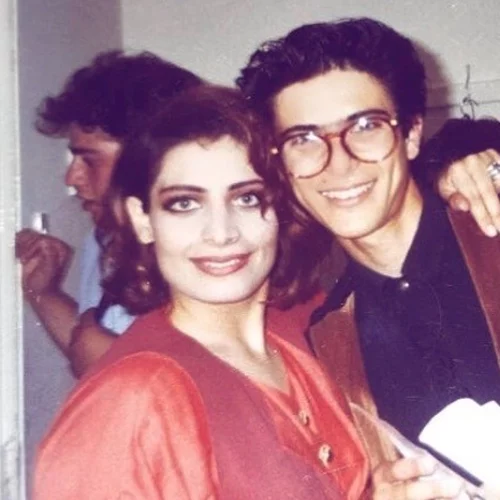 Quiz | Μπορείς να αναγνωρίσεις τον γνωστό τραγουδιστή;