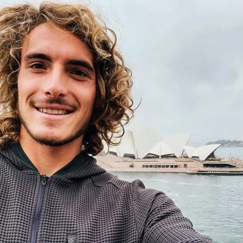 Όλοι μιλούν για τη δημοσίευση του Στέφανου Τσιτσιπά στο Twitter