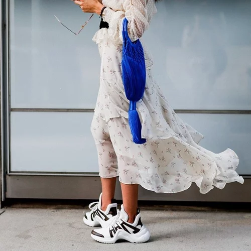 Πώς να φορέσω τα sneakers μου; Μας ρώτησες σου απαντάμε