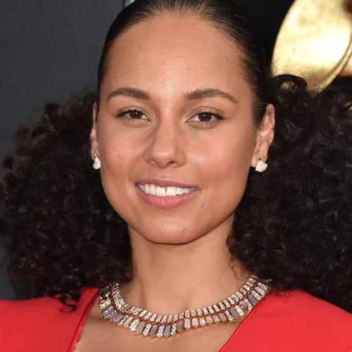 Alicia Keys | Η πρώτη παρουσιάστρια βραβείων που εμφανίστηκε χωρίς ίχνος μακιγιάζ! Μοιραζόμαστε τις σκέψεις μας