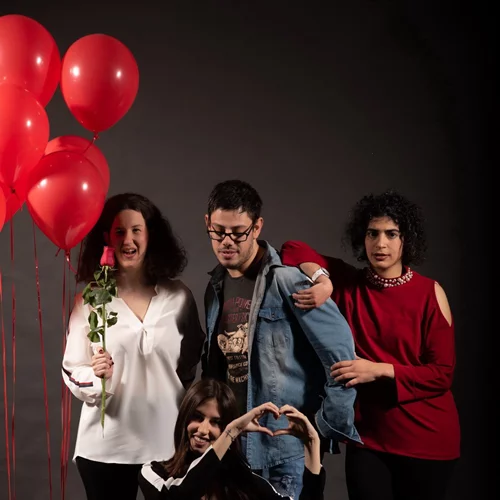 Μία φωτογράφηση μόδας με δυνατό μήνυμα μας θυμίζει πως η αγάπη είναι για όλους