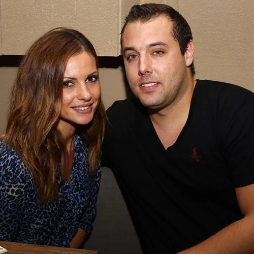 Ελένη Καρποντίνη και Βασίλης Λιάτσος | Πλάνα από το σπίτι τους το οποίο είναι γεμάτο παιχνίδια