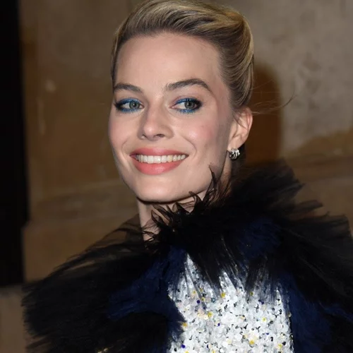 Margot Robbie | Είχε το καλύτερο μακιγιάζ της βραδιάς των BAFTA