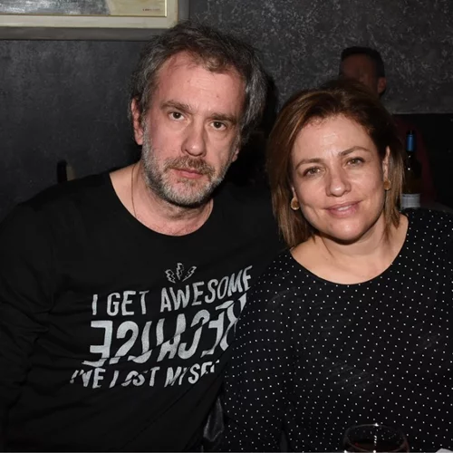 Μαριάννα Τουμασάτου - Αλέξανδρος Σταύρου | Σπάνια πλάνα από το σπίτι τους κοντά στην Πάρνηθα