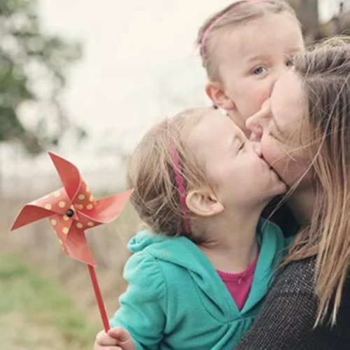 Η σημασία του να παίζετε με το παιδί σας – 10-20 λεπτά καθημερινά αρκούν