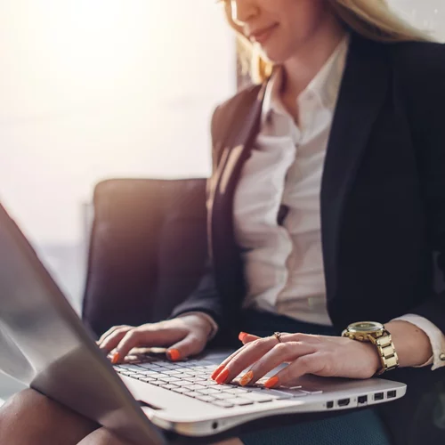 Ποια είναι η καλύτερη ώρα της ημέρας για να στείλεις βιογραφικό για δουλειά;