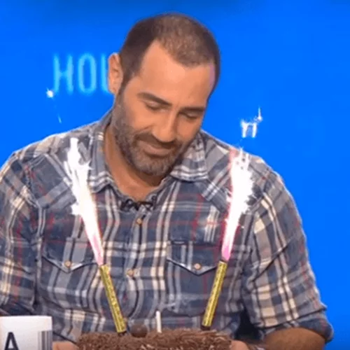 Αντώνης Κανάκης | Τα γενέθλια στον αέρα του «Ράδιο Αρβύλα»