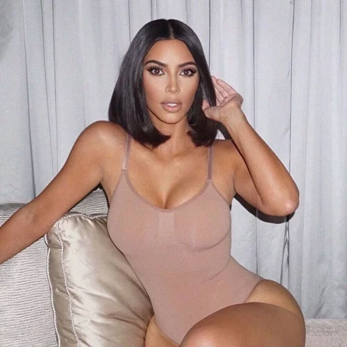Τι τρώει σε μια μέρα η πιο διάσημη personal trainer, αυτή της Kim Kardashian;