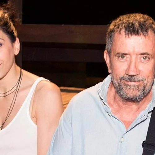 Η Νικολέτα Κοτσαηλίδου βγήκε ραντεβού με τον σύντροφό της Σπύρο Παπαδόπουλο (Πρέπει να δεις πώς τον κοιτάει)