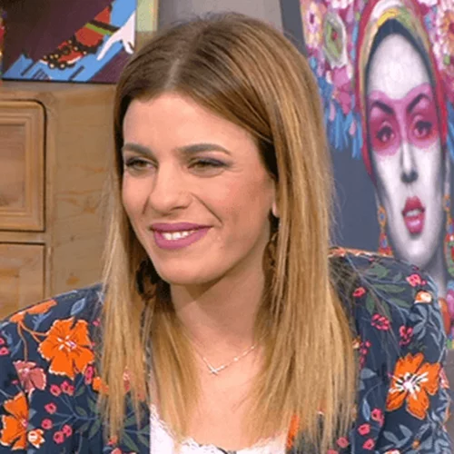 Αλεξάνδρα Ταβουλάρη | Μιλάει για τη σχέση με την αδελφή της που πήγε στο MasterChef και μετά αποκάλυψε ότι είναι gay