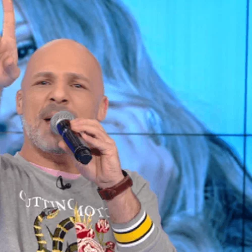 Νίκος Μουτσινάς | «Προκάλεσε» την Αθηνά Οικονομάκου on air! Πώς αντέδρασε εκείνη;