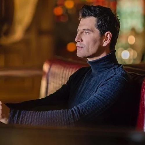 Σάκης Ρουβάς | Η συγγνώμη για τη διαφήμιση έξω από το Ηρώδειο