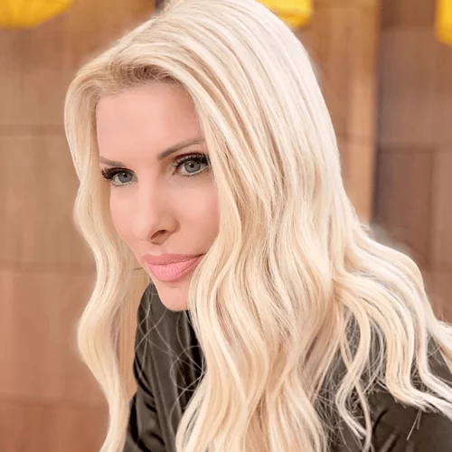 Ο μοναδικός Έλληνας που έχει περισσότερους followers από την Ελένη Μενεγάκη