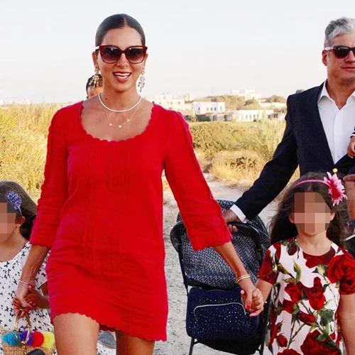 Σταματίνα Τσιμτσιλή - Θέμης Σοφός | Φωτογραφίες από το minimal σπίτι της οικογένειας