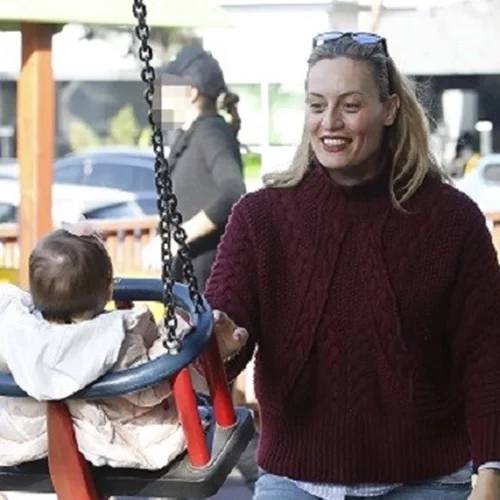 Τις μάτιασαν | Οι φωτογραφίες της Ελεονώρας Μελέτη με την κόρη της πριν την περιπέτεια υγείας