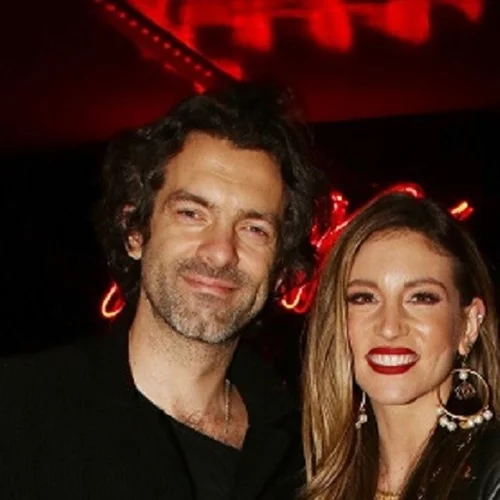 Ναι ή όχι; Το φόρεμα της Αθηνάς Οικονομάκου με vibes από "My Number One"