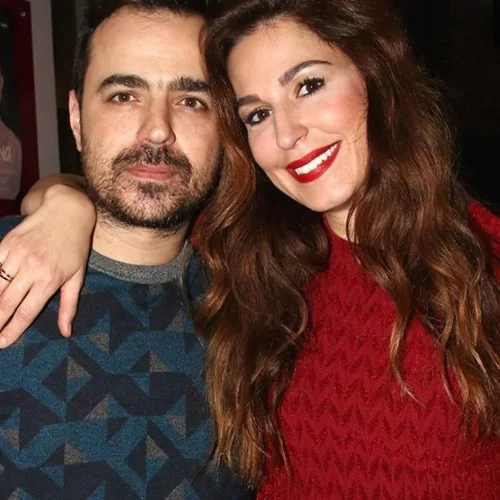 Κατερίνα Παπουτσάκη | Δημοσίευσε την πρώτη φωτογραφία με τον νεογέννητο γιο της