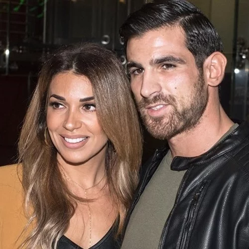 Ελένη Χατζίδου | Το ρούχο που επέλεξε σε έξοδο μετά τις φήμες περί εγκυμοσύνης