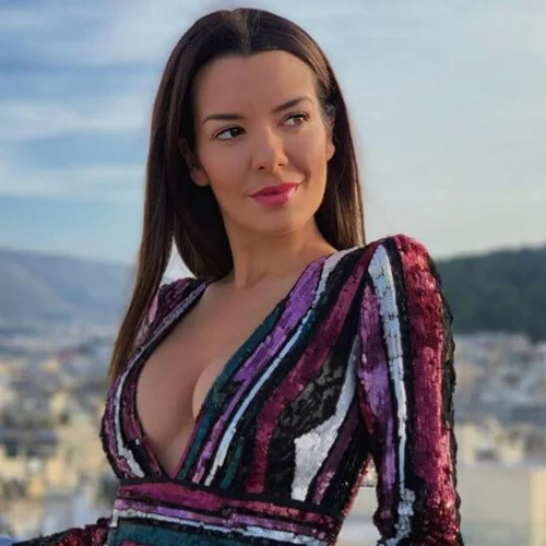 Νικολέττα Ράλλη | Θα κλάψεις (κι εσύ) από τα γέλια με το σχόλιό της για το χωρισμό και το ό, τι αμέσως έκανε νέα σχέση