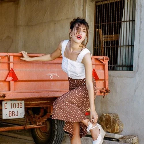 Φούστες μίντι | Το #1 fashion item για τη μόδα 2019 που θα φοράμε όλο το καλοκαίρι