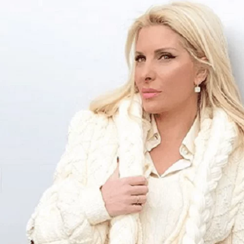 Απλή, λιτή & chic! Η Ελένη Μενεγάκη έτσι όπως θα θέλαμε να τη βλέπουμε πιο συχνά