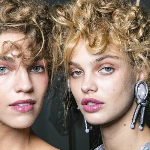 Καλό μήνα με τις πρώτες, full ανοιξιάτικες beauty αγορές!