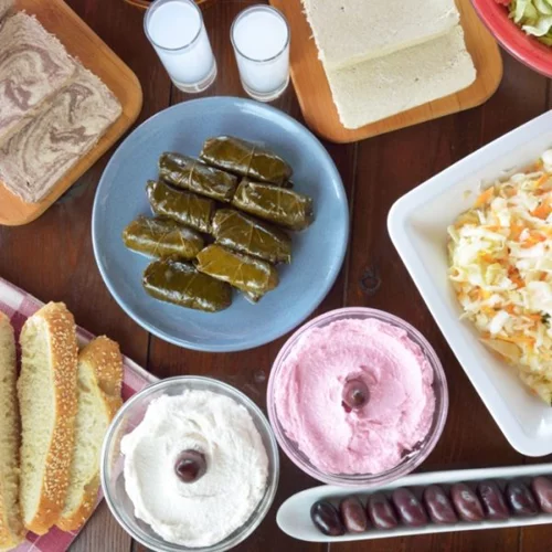 Τι να φάω την Καθαρά Δευτέρα; Δες πώς θα γεμίσεις το πιάτο σου με τις συμβουλές της διαιτολόγου