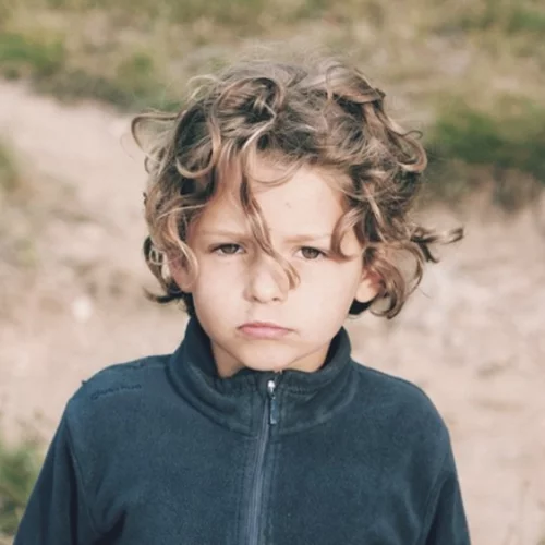 Η συμπεριφορά «κοιτάξτε με έχω αλλάξει» είναι το καμπανάκι για να προσέξεις το παιδί σου