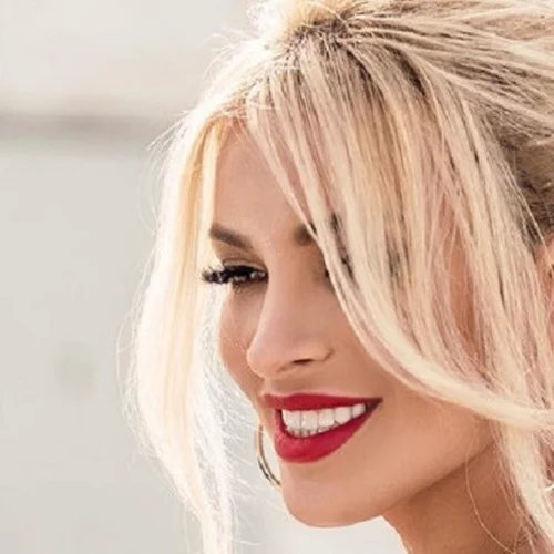 Κατερίνα Καινούργιου | Η hot φωτογραφία που ανέβασε και διέγραψε μετά από λίγο