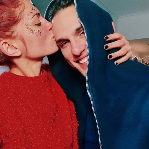 Μαίρη Συνατσάκη | Το post μετά την κοινή της φωτογραφία με τον Αιμιλιανό Σταματάκη και το δημόσιο "ευχαριστώ"