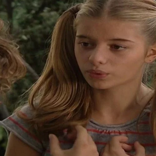 Εύη Δαέλη | Δες κάποιες υπέροχες πρόσφατες φωτογραφίες της 23χρονης σήμερα "Φίφης" του "Ευτυχισμένοι Μαζί"