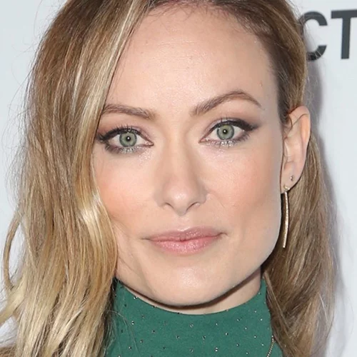 Olivia Wilde | Η εντυπωσιακή εμφάνιση με ένα (τόσο) απλό φόρεμα