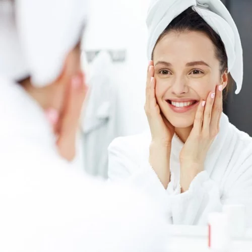 Να πλένεις το πρόσωπό σου με ανθρακούχο νερό όπως οι Γιαπωνέζες;