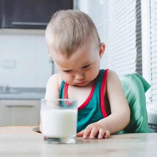 5 χρήσιμα tips για εκείνες τις στιγμές που το παιδί αρνείται να φάει