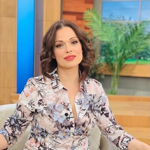 Δάφνη Λαμπρόγιαννη | «Αυτός είναι ο λόγος που έφυγα από τη “Μουρμούρα”»