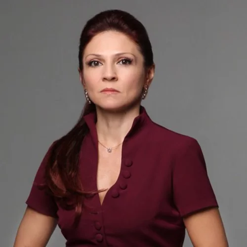 Ταμίλα Κουλίεβα | Η ηθοποιός όπως (σίγουρα) δεν την έχεις ξαναδεί