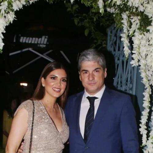 Σταματίνα Τσιμτσιλή | Με τζιν σορτσάκι που έκανε τα πόδια της να φαίνονται δίμετρα! (pic)