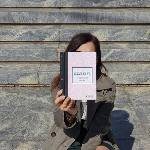 Πώς θα γίνεις η τέλεια διευθύντρια με τέσσερα απλά βήματα