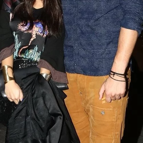 Είναι επίσημο! Δες ποιο ζευγάρι της ελληνικής showbiz παντρεύεται!