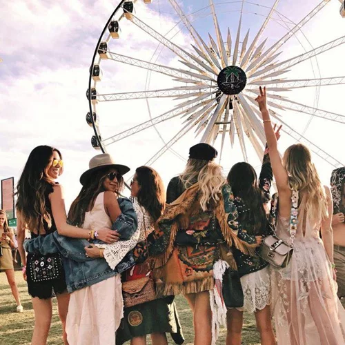 Coachella Festival | 10 + 2 αγαπημένα μας looks από την ιστορία του θεσμού