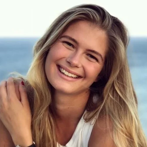 Το ένα πιο τέλειο από το άλλο | Δες φωτογραφίες από το παλιό και το νέο σπίτι της Αμαλίας Κωστοπούλου στην Αμερική